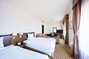 Okura Chiba Hotel