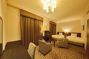 Okura Chiba Hotel
