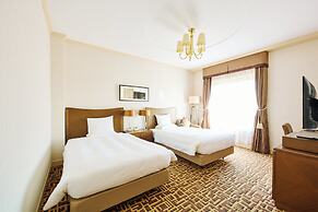 Okura Chiba Hotel