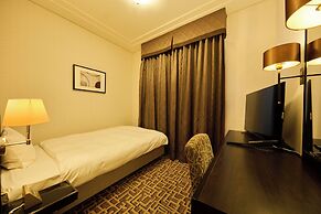 Okura Chiba Hotel