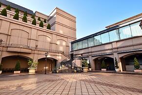 Okura Chiba Hotel