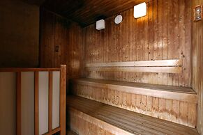 Okura Chiba Hotel