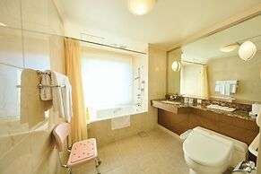 Okura Chiba Hotel