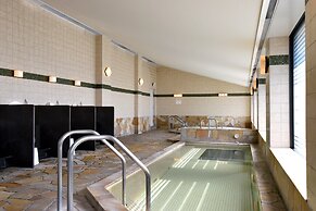 Okura Chiba Hotel