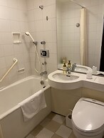 Okura Chiba Hotel