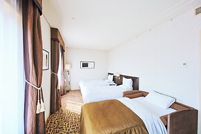 Okura Chiba Hotel