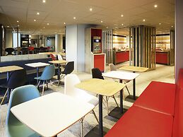 Hôtel ibis Orly Chevilly Tram 7