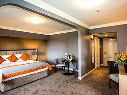 Midlands Park Hotel