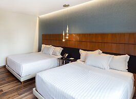 Hotel Real del Río