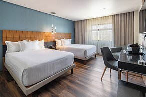 Hotel Real del Río