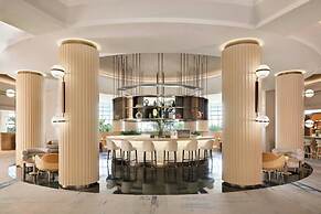 Le Meridien Al Aqah Beach Resort