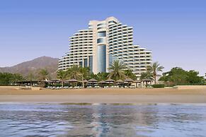 Le Meridien Al Aqah Beach Resort