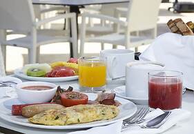 Crowne Plaza Vilamoura - Algarve by IHG