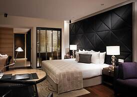 Taj Lands End