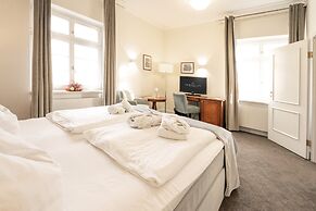 Bernstein Schlosshotel Ballenstedt