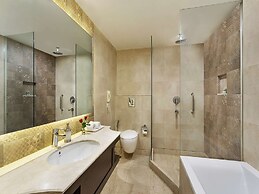 La Place Sarovar Portico, Lucknow