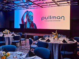 Pullman Singapore Orchard