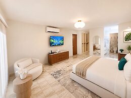 Coral Princess Hotel