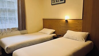 Arriva Hotel