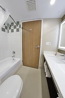 Super 8 by Wyndham Ajax/Toronto On