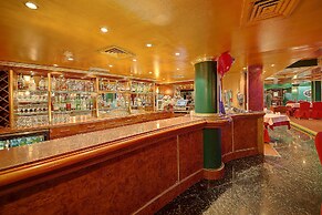 Ascot Hotel