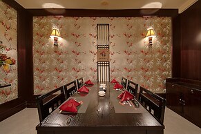 Ascot Hotel