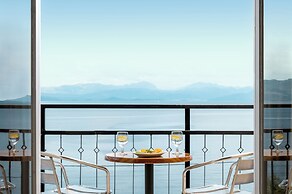 Canvas by Mitsis Belvedere