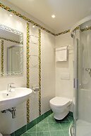 Green Garden Hotel