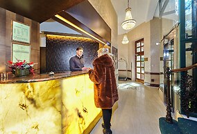Green Garden Hotel