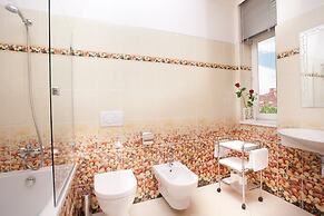 Green Garden Hotel