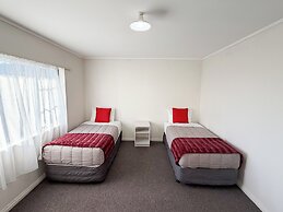 Settlers Motor Lodge