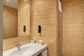 Living Hotel