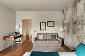 Living Hotel