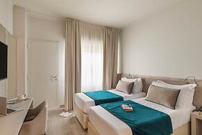 Living Hotel