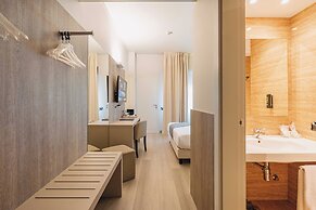 Living Hotel