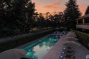 Living Hotel