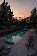 Living Hotel