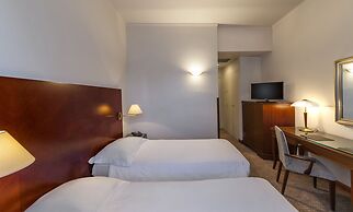 Living Hotel