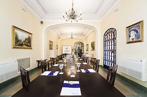 Globales Reina Cristina