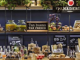 ibis Granada