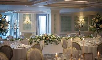 Bracken Court Hotel