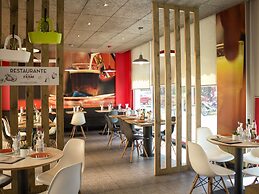 ibis Sevilla