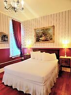 Copper Queen Hotel