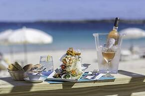 La Playa Orient Bay