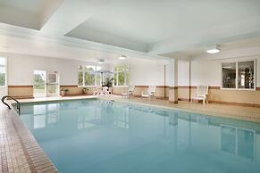 Days Inn by Wyndham Orillia