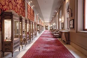 San Clemente Palace, Venice