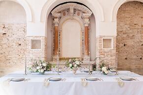 San Clemente Palace, Venice