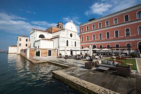San Clemente Palace, Venice