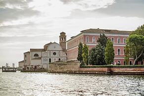 San Clemente Palace, Venice