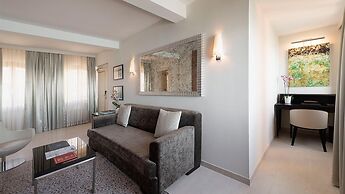 San Clemente Palace, Venice